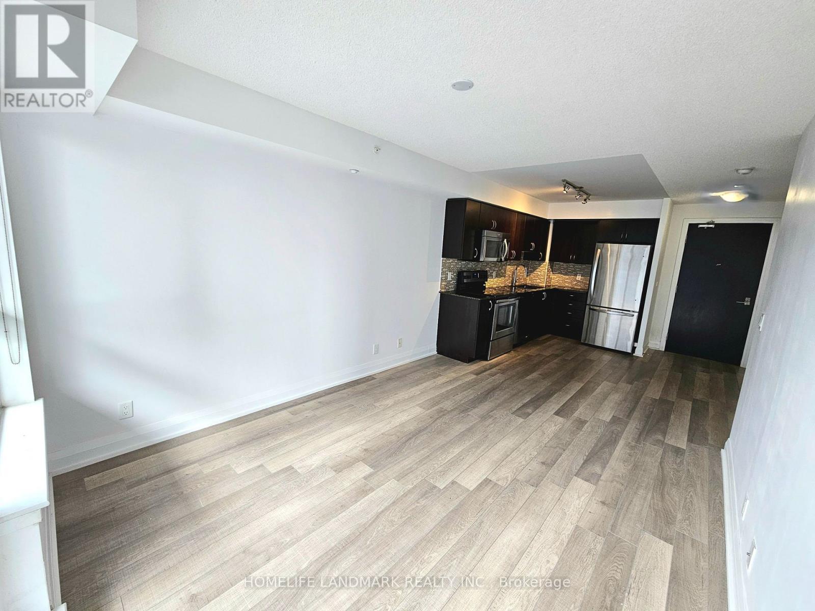 Apartment at 611 - 372 HIGHWAY 7 EAST ROAD E, Richmond Hill