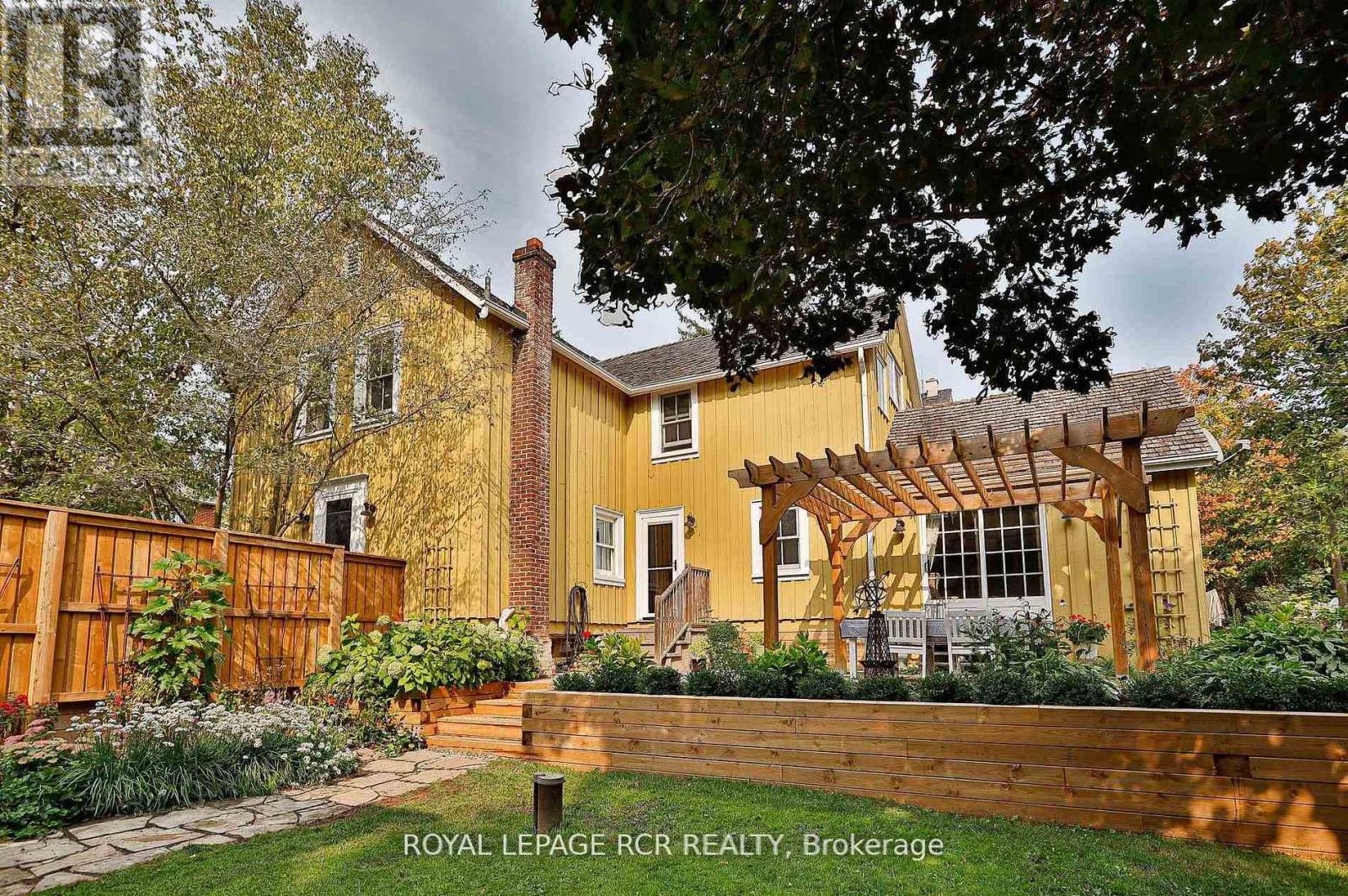 Detached at 435 KETTLEBY ROAD, King