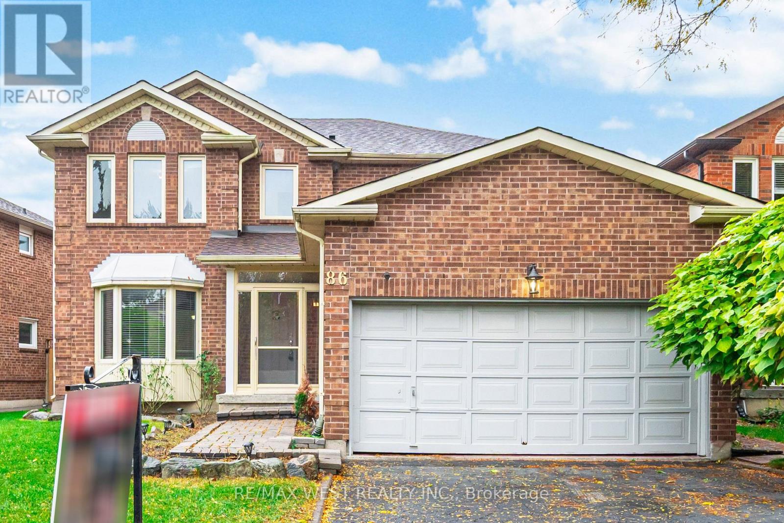 Detached at 86 DINA ROAD, Vaughan (Maple)