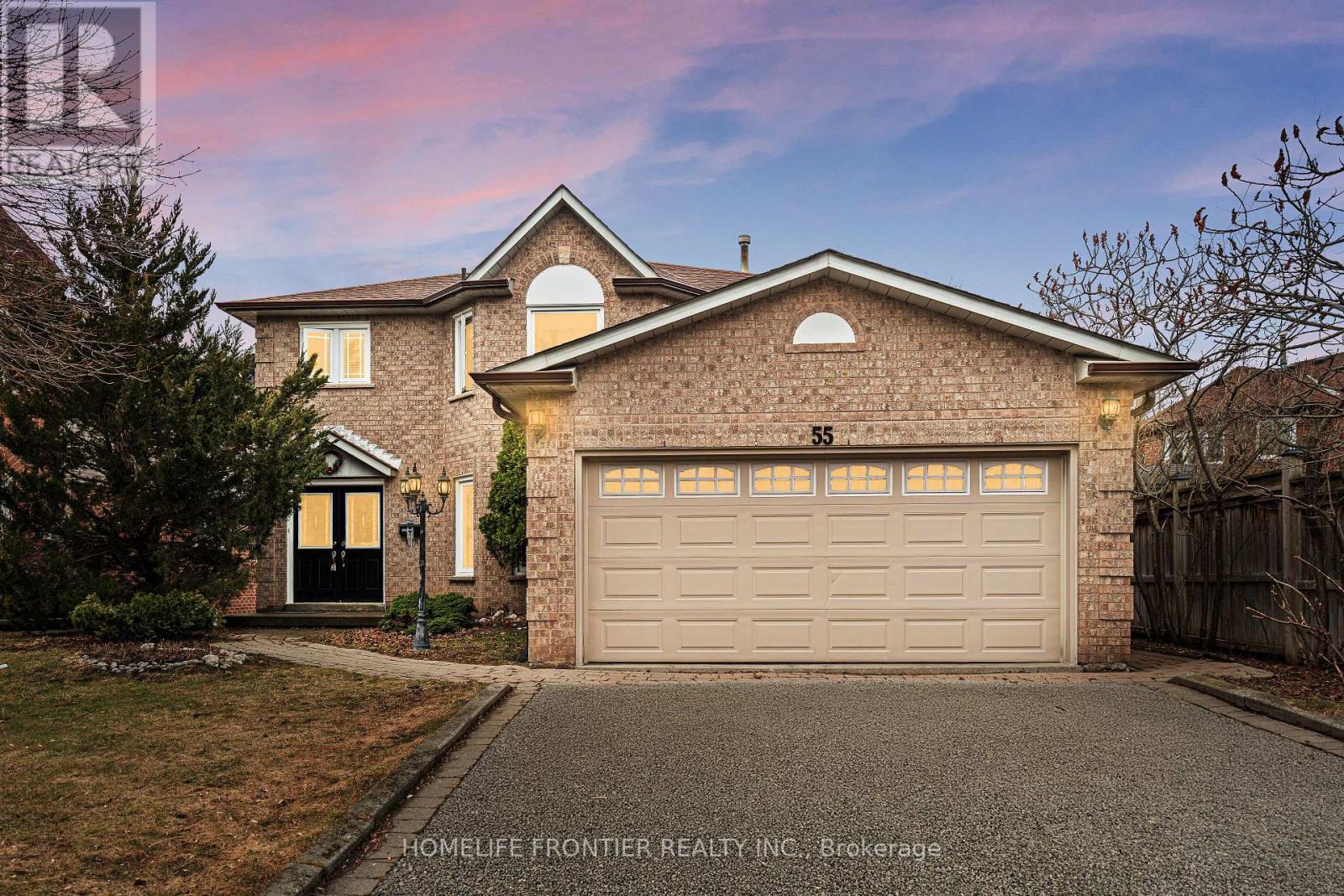 Detached at 55 ATTRIDGE DRIVE, Aurora (Aurora Village)