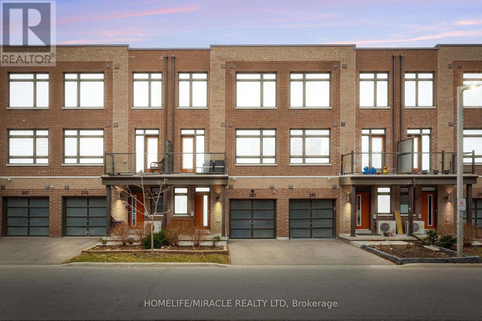 Townhouse at 285 DALHOUSIE STREET, Vaughan (Vaughan Grove)