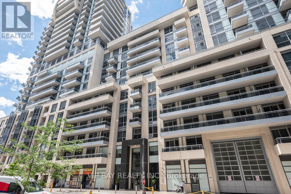 Apartment at NW817 - 9201 YONGE STREET, Richmond Hill (Langstaff)