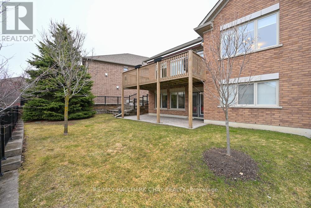 Apartment at 26 UPPER HIGHLAND, New Tecumseth
