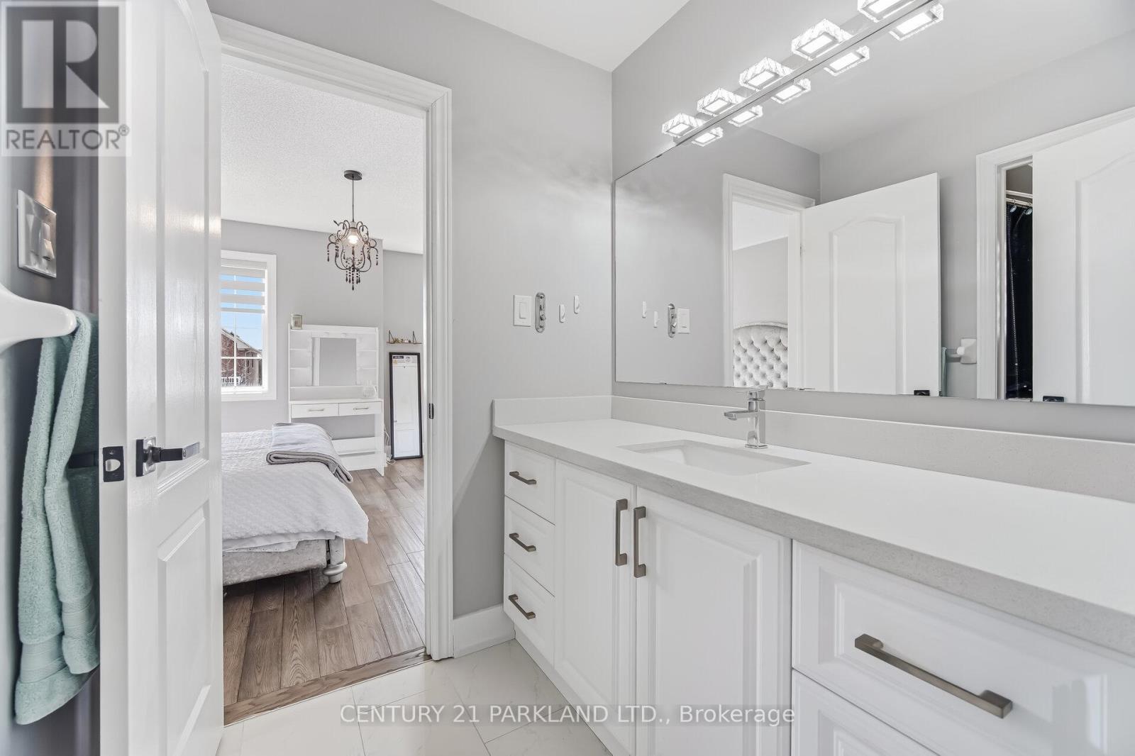 Detached at 15 JONAS MILLWAY, Whitchurch-Stouffville