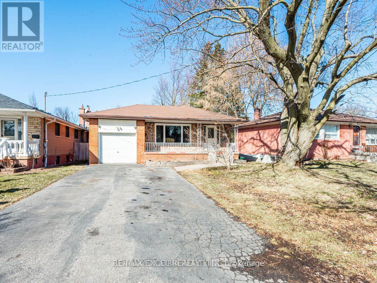 Detached at 387 CROSBY AVENUE, Richmond Hill (Crosby)