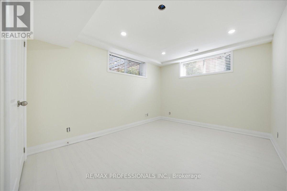 Detached at D - 9611 KEELE STREET, Vaughan (Maple)