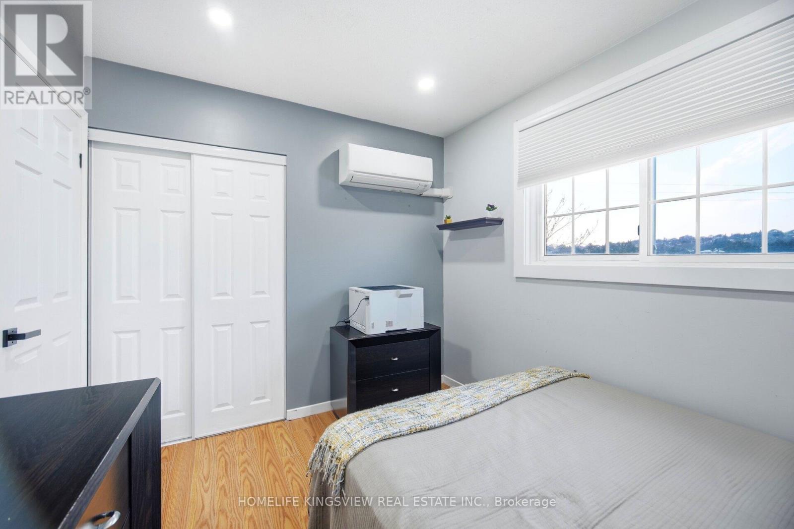 Semi-Detached/Link at 405 MAPLEGROVE AVENUE, Bradford West Gwillimbury