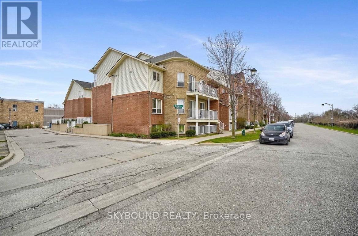 Townhouse at 35 SUNRISE DRIVE, Markham (Milliken Mills East)