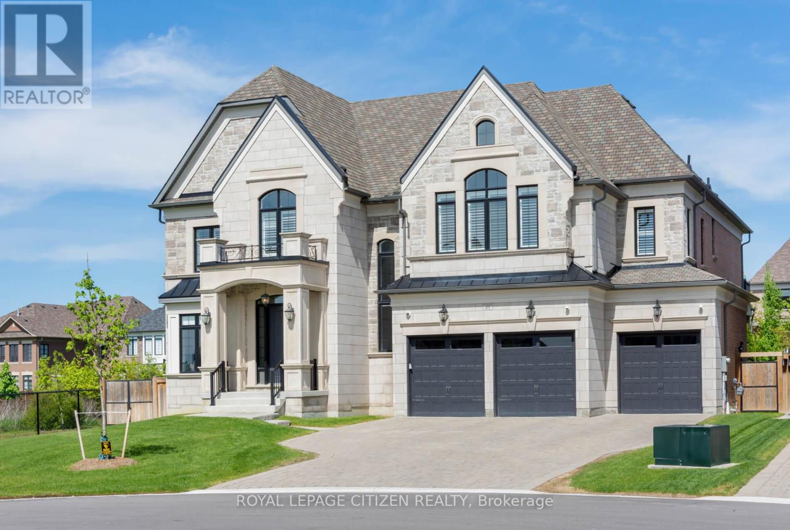 Detached at 49 MARY NATASHA COURT, Vaughan (Kleinburg)