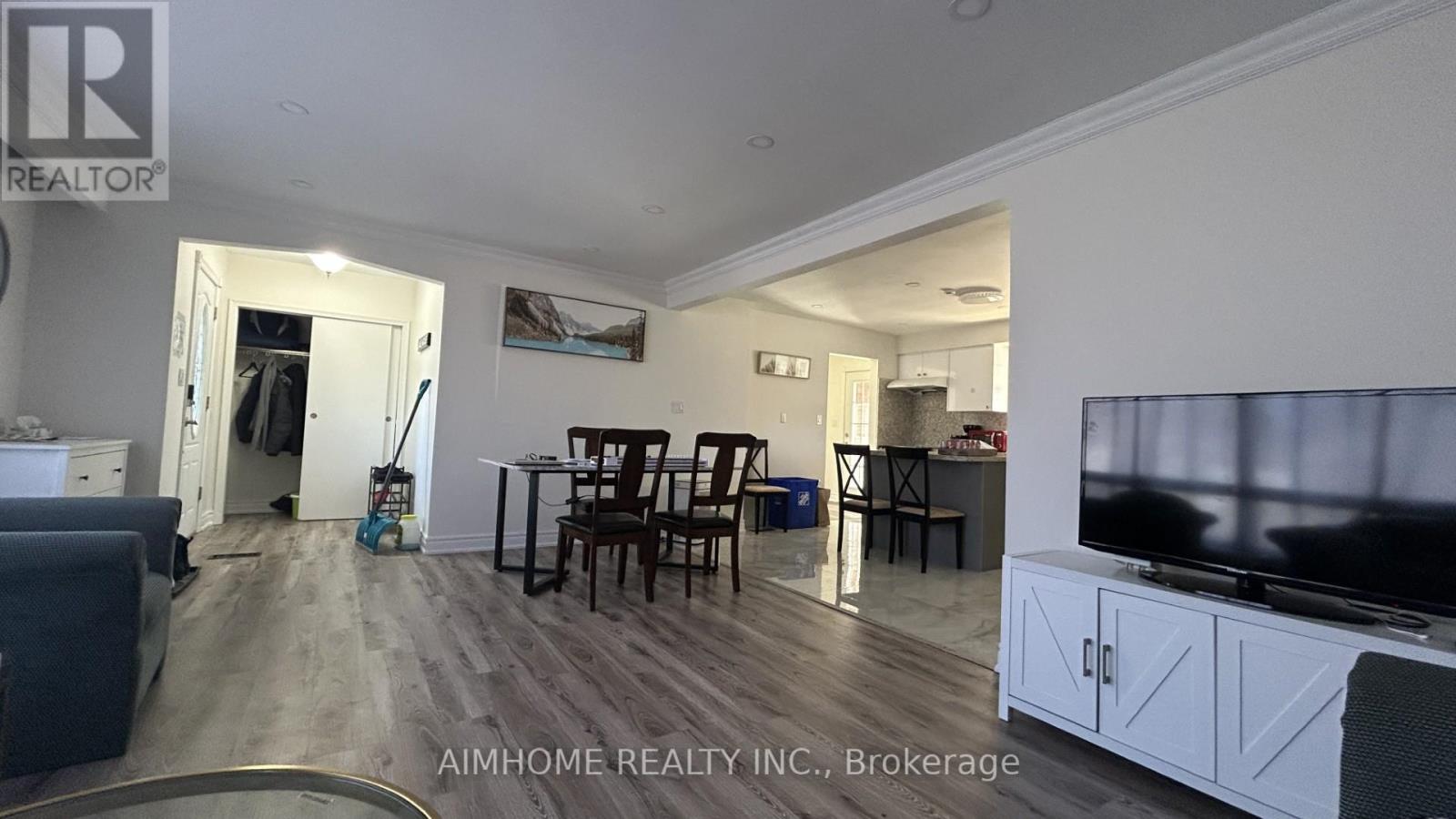 Detached at 151 RIVEREDGE DRIVE, Georgina