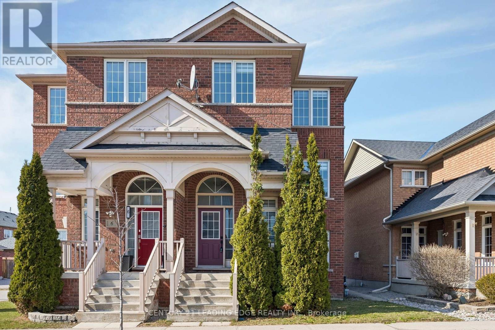 Semi-Detached/Link at 8 PINECLIFF AVENUE, Markham (Cornell)