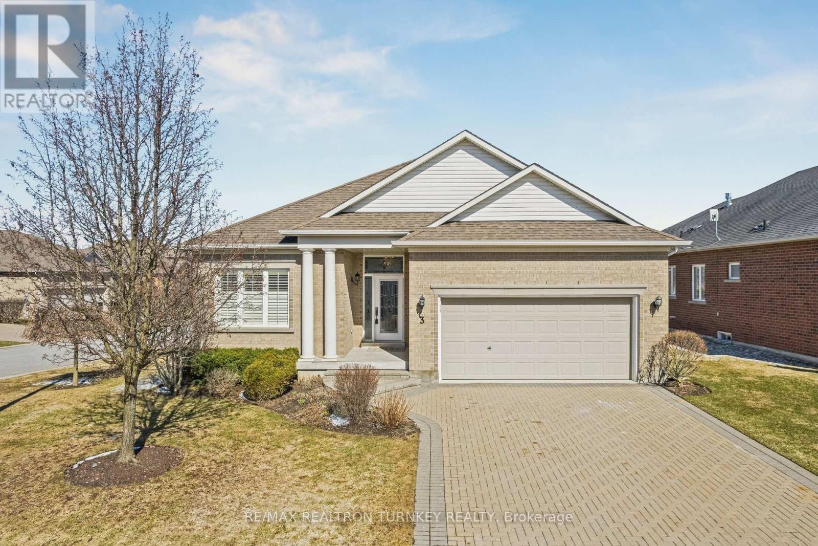 Detached at 3 LITTLE BEN, Whitchurch-Stouffville (Ballantrae)