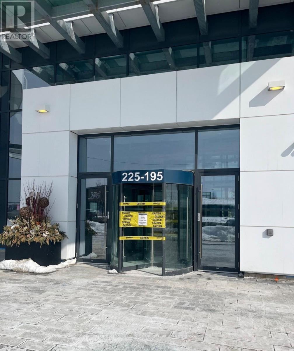 Apartment at 103 - 195 COMMERCE STREET, Vaughan (Vaughan Corporate Centre)