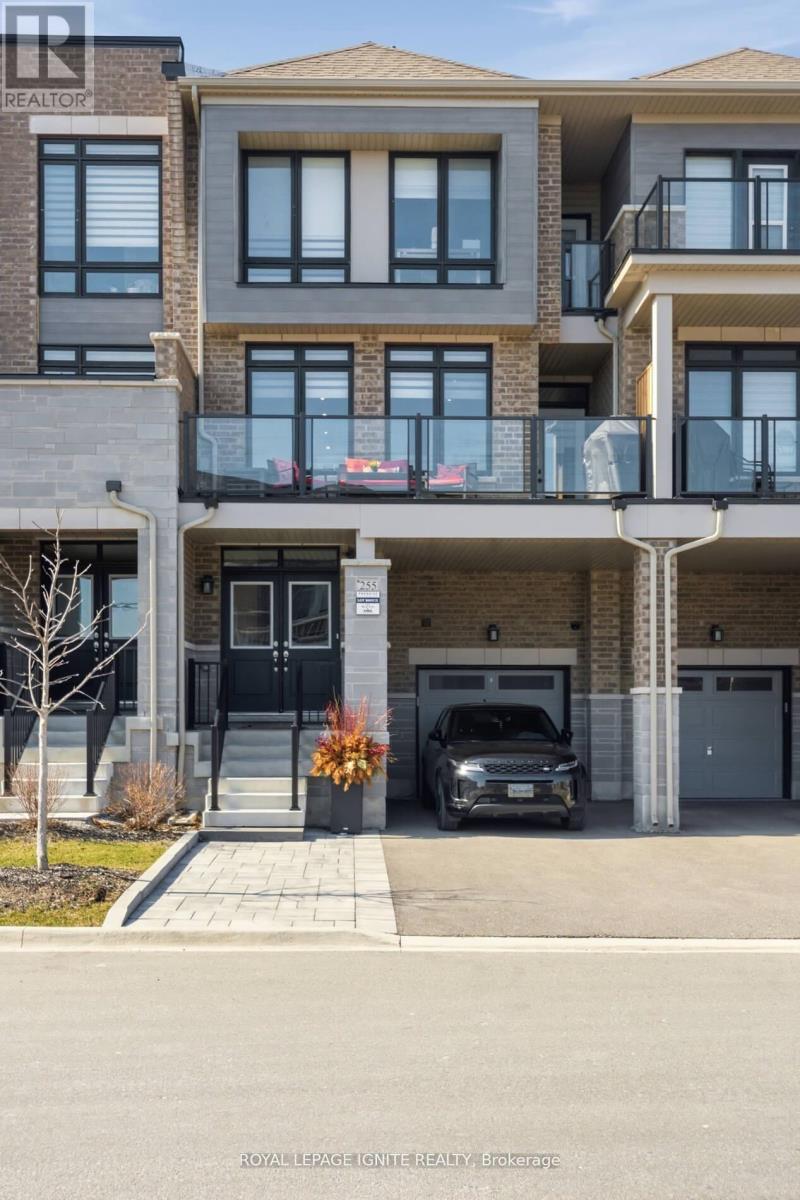 Townhouse at 255 MOODY DRIVE, Vaughan (Kleinburg)