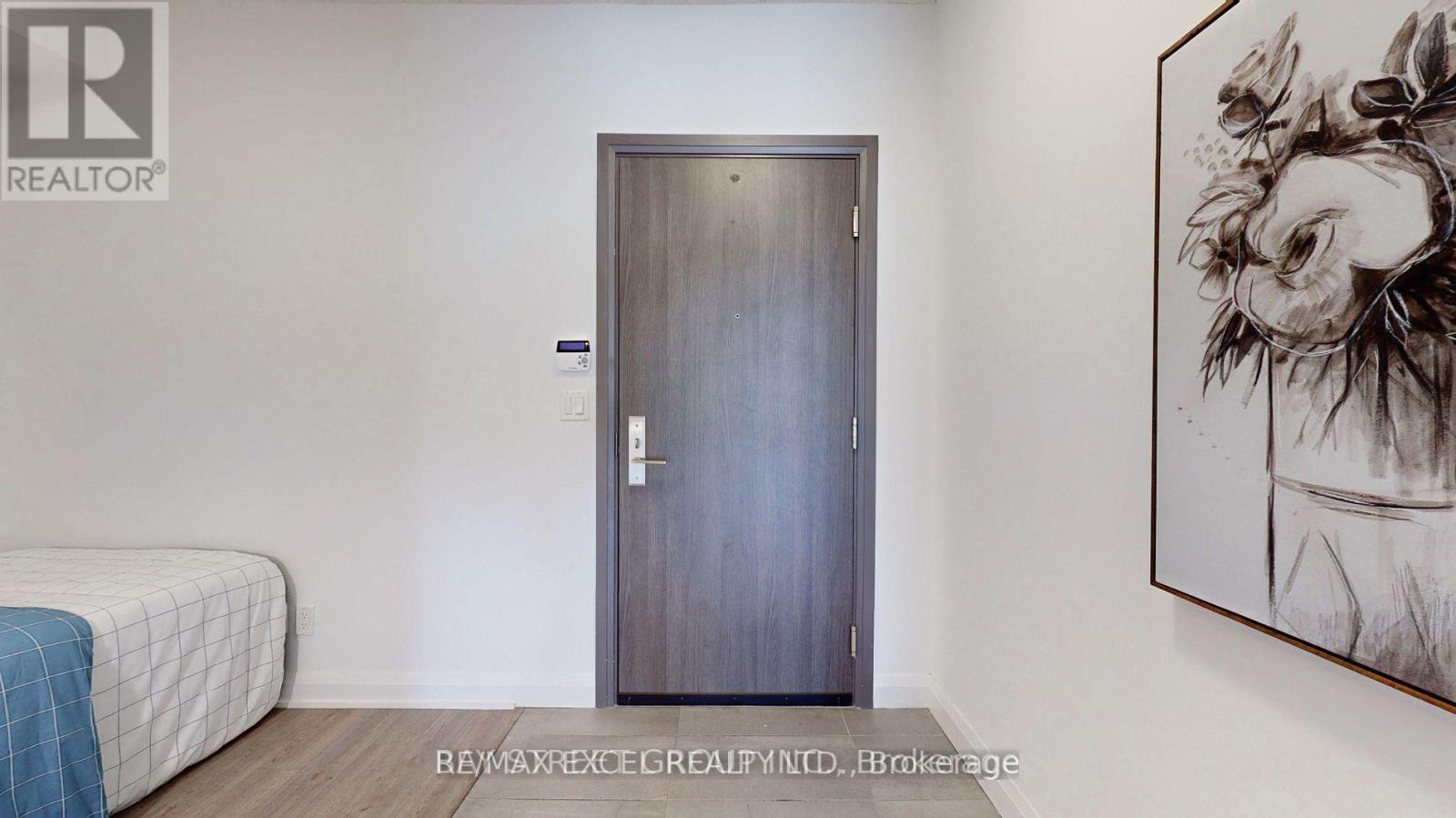 Apartment at 309 - 15 WATER WALK DRIVE, Markham (Unionville)