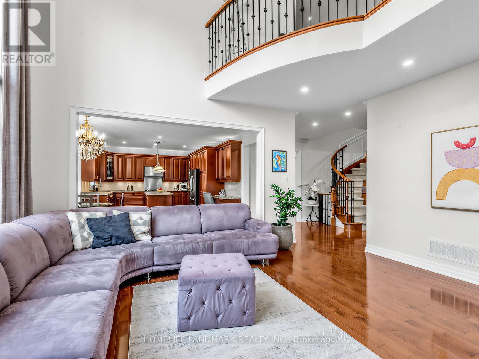 Detached at 59 BLACK WALNUT CRESCENT, Richmond Hill