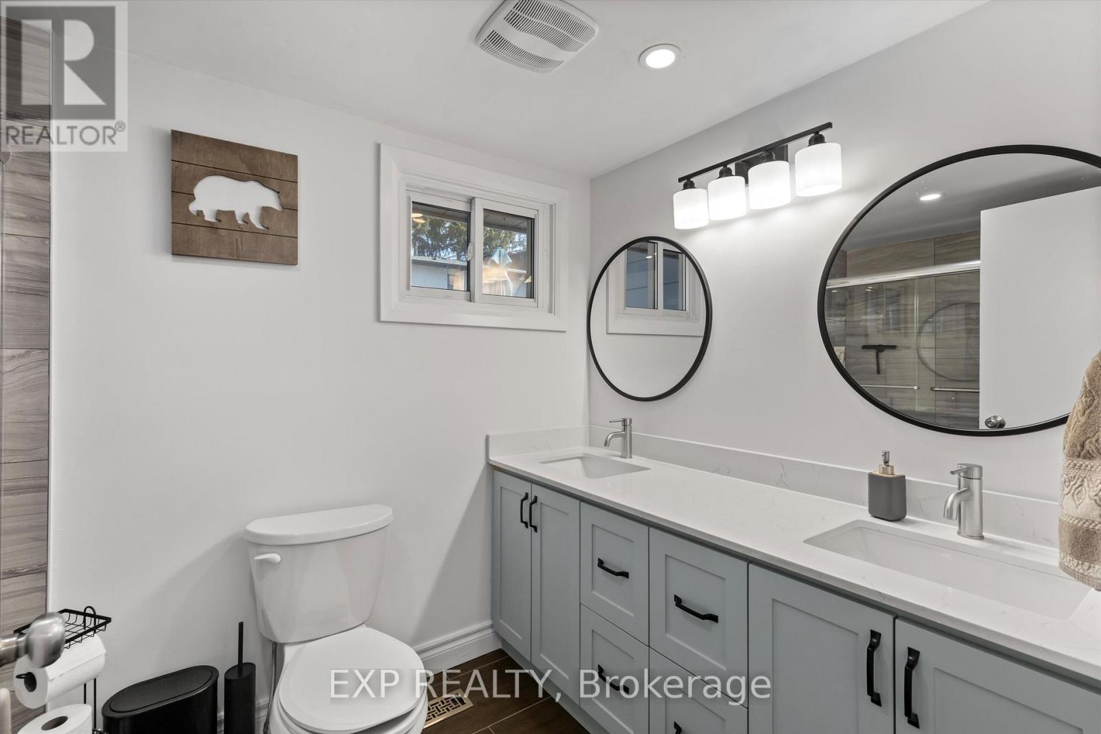 Detached at 34 CONNOR DRIVE, Whitchurch-Stouffville