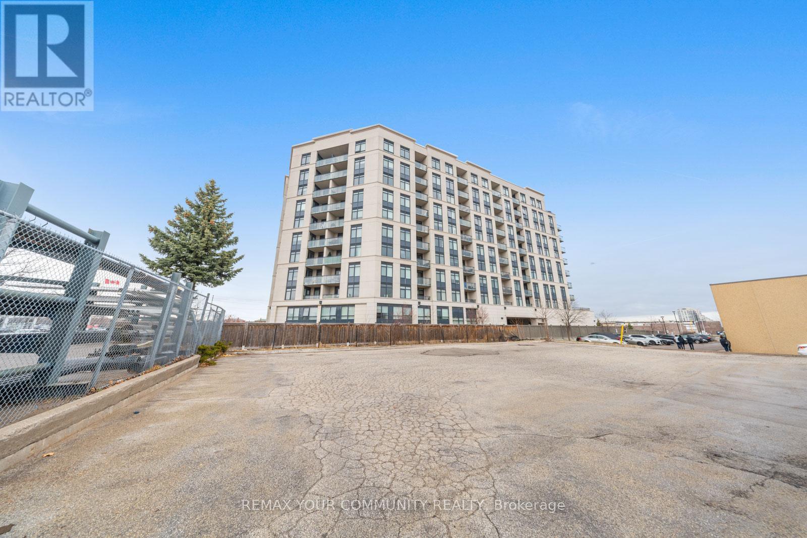 Apartment at 315 - 24 WOODSTREAM BOULEVARD, Vaughan (Vaughan Grove)