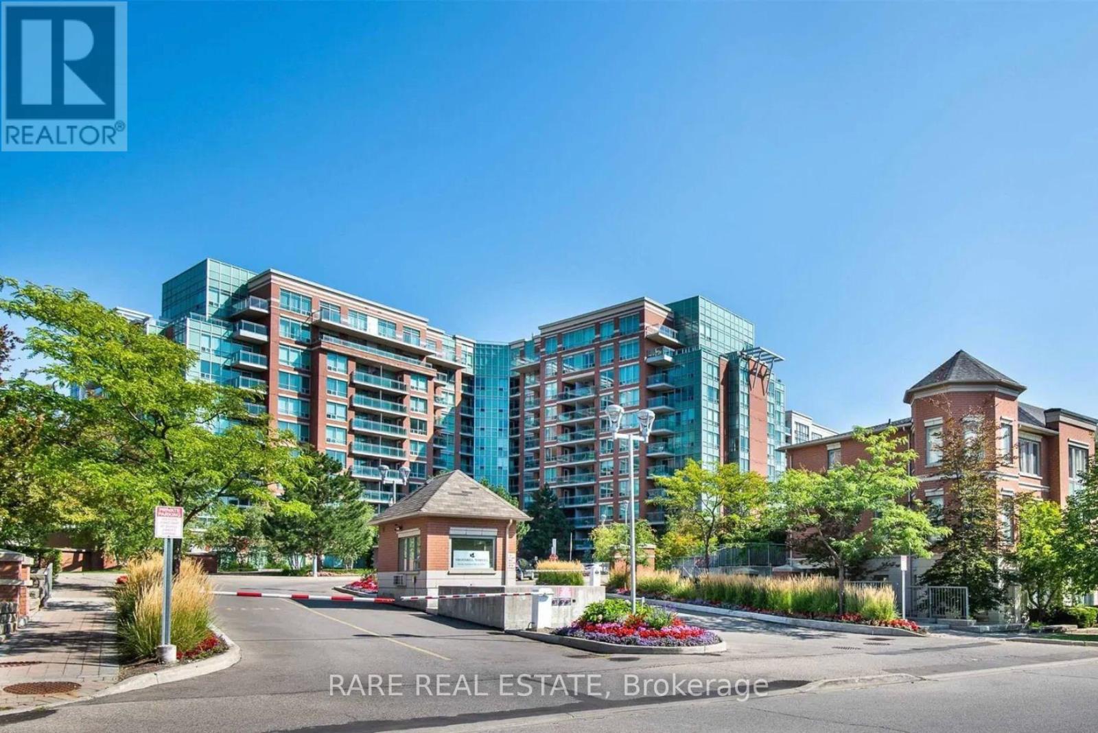 Apartment at 1015 - 62 SUNCREST BOULEVARD, Markham (Commerce Valley)
