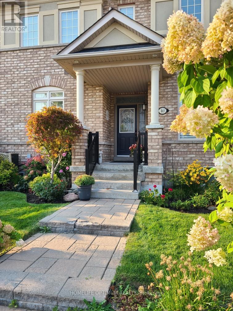 Townhouse at 40 OUTER BANKS DRIVE N, Markham (Cornell)
