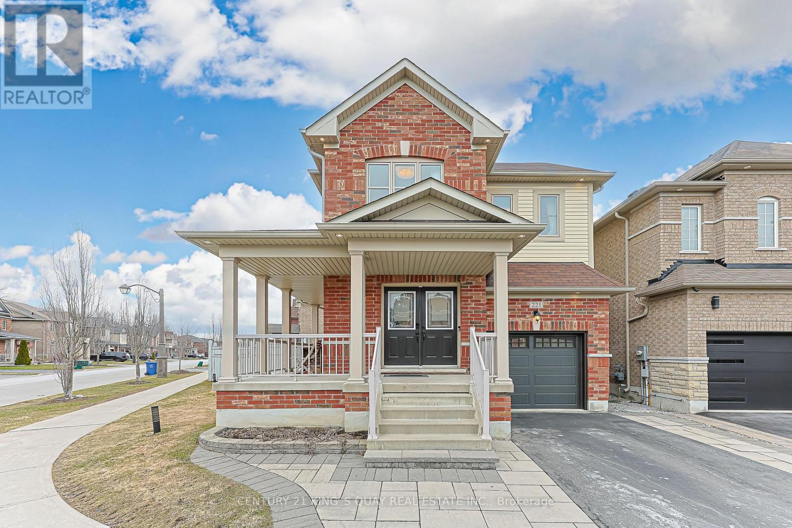 Detached at 221 DELBERT CIRCLE, Whitchurch-Stouffville (Stouffville)