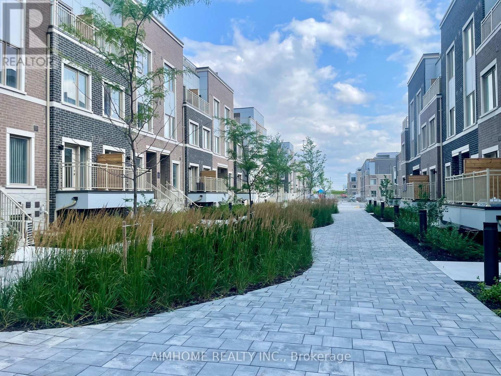 Townhouse at TH218 - 131 HONEYCRISP CRESCENT, Vaughan (Vaughan Corporate Centre)