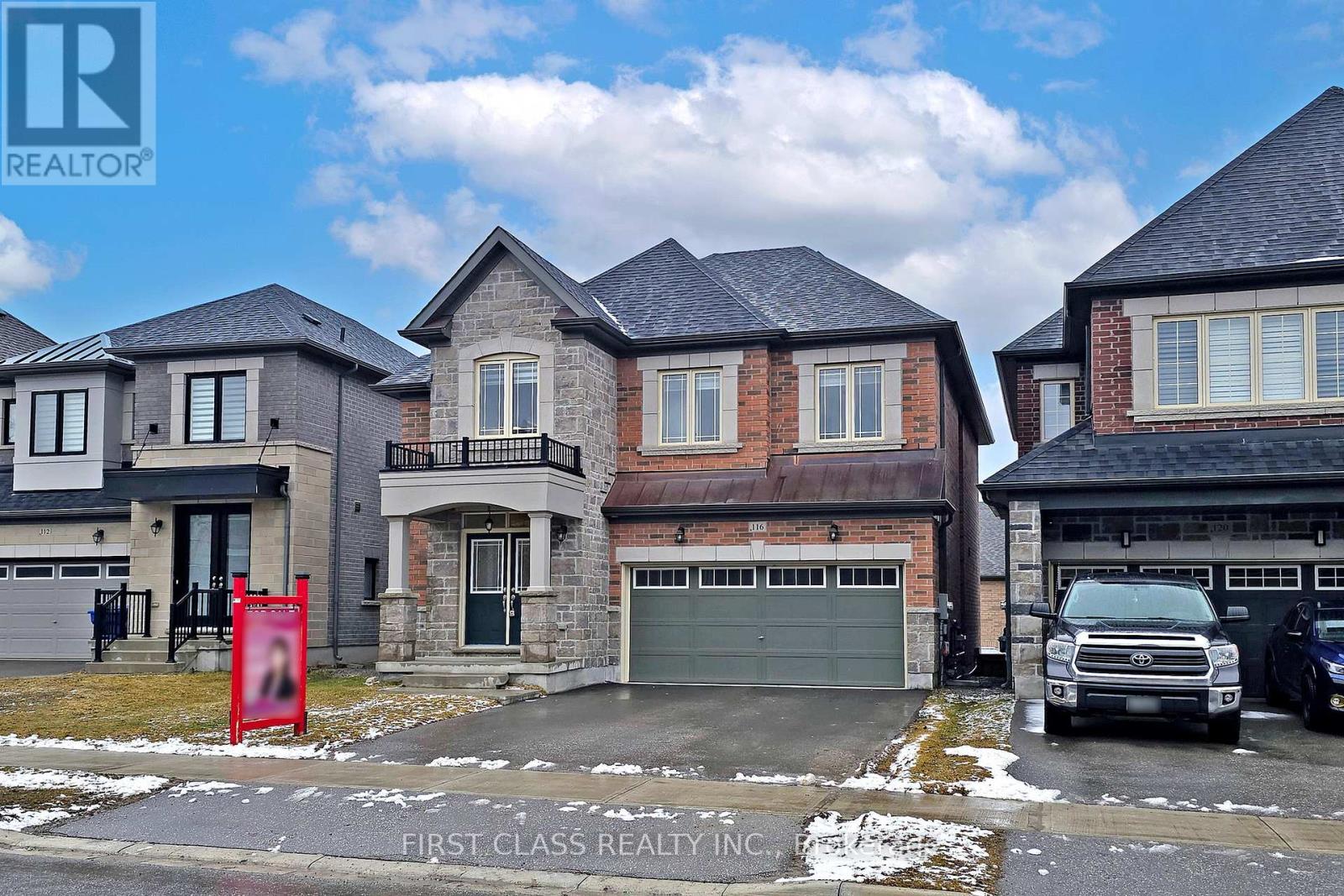Detached at 116 CARRIAGE SHOP BEND, East Gwillimbury (Queensville)