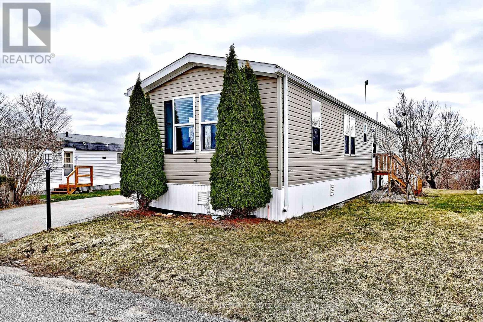 Detached at 41 SUNRISE CIRCLE, Bradford West Gwillimbury