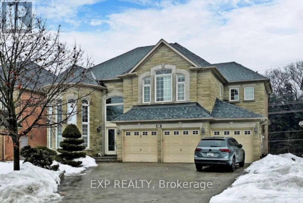 Detached at 48 FRANCESCA COURT, Vaughan (East Woodbridge)