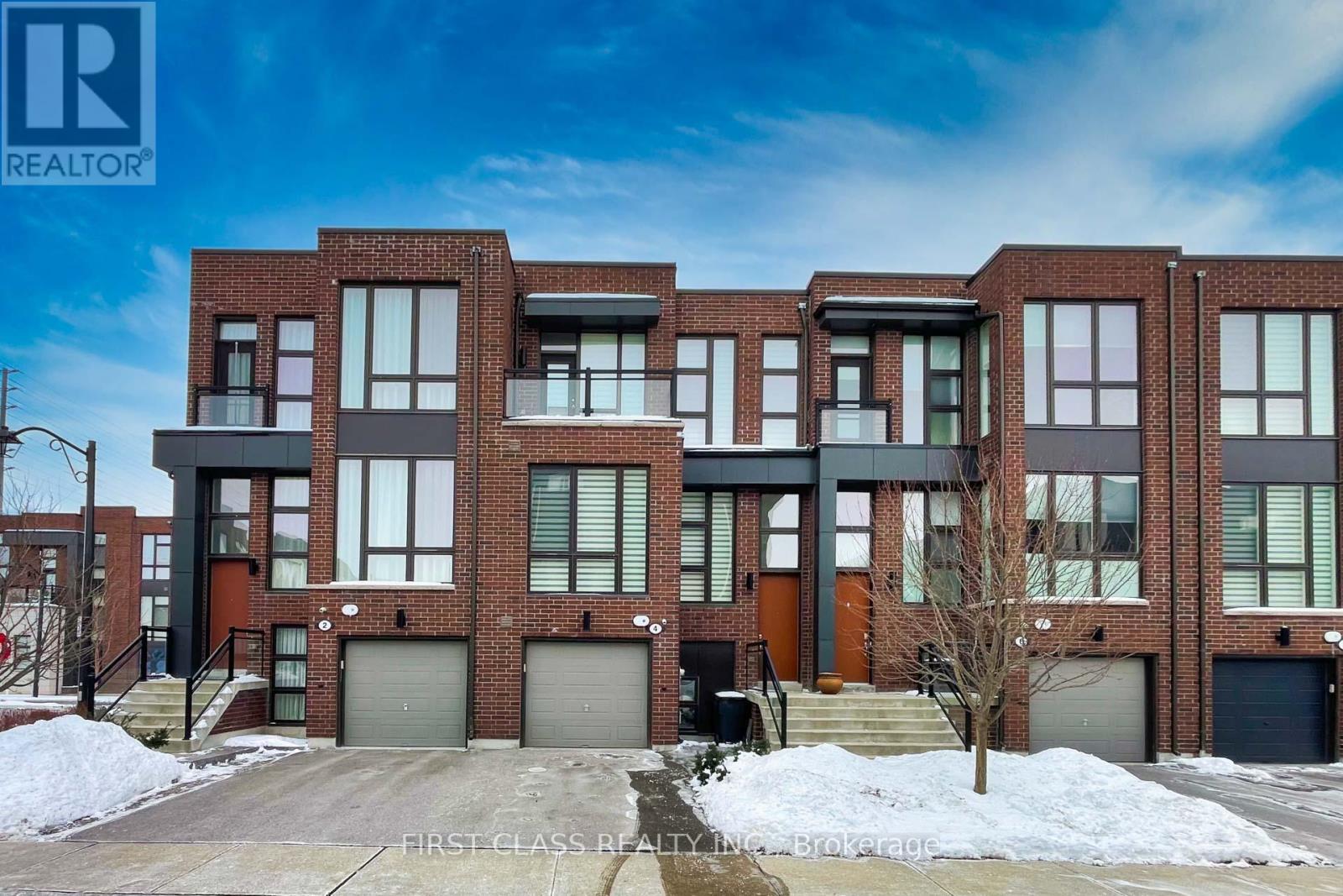 Townhouse at 4 ALLERTON ROAD, Vaughan (Patterson)