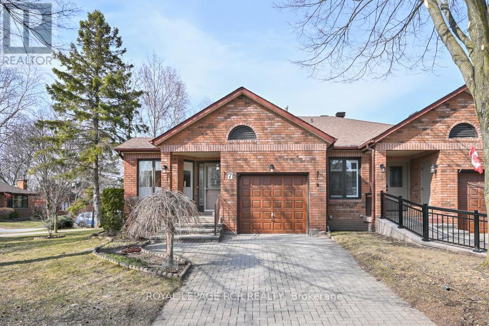 Apartment at 7 GLEN EDEN WAY, New Tecumseth (Alliston)