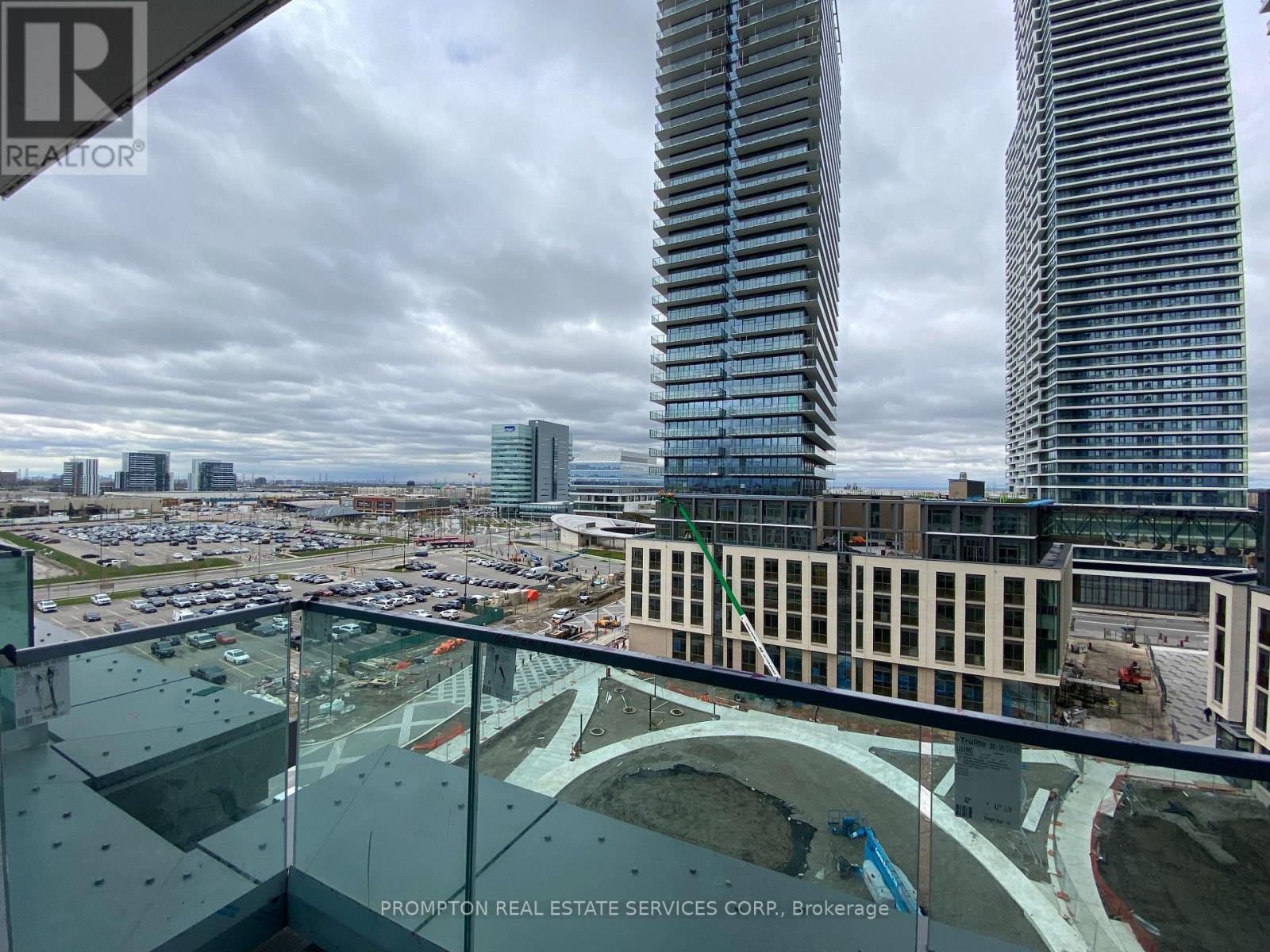 Apartment at 801 - 7890 JANE STREET, Vaughan (Vaughan Corporate Centre)