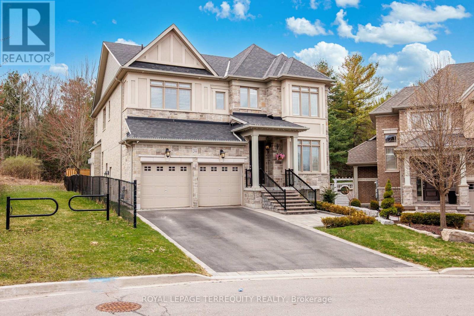 Detached at 244 FREDERICK CURRAN LANE, Newmarket (Woodland Hill)
