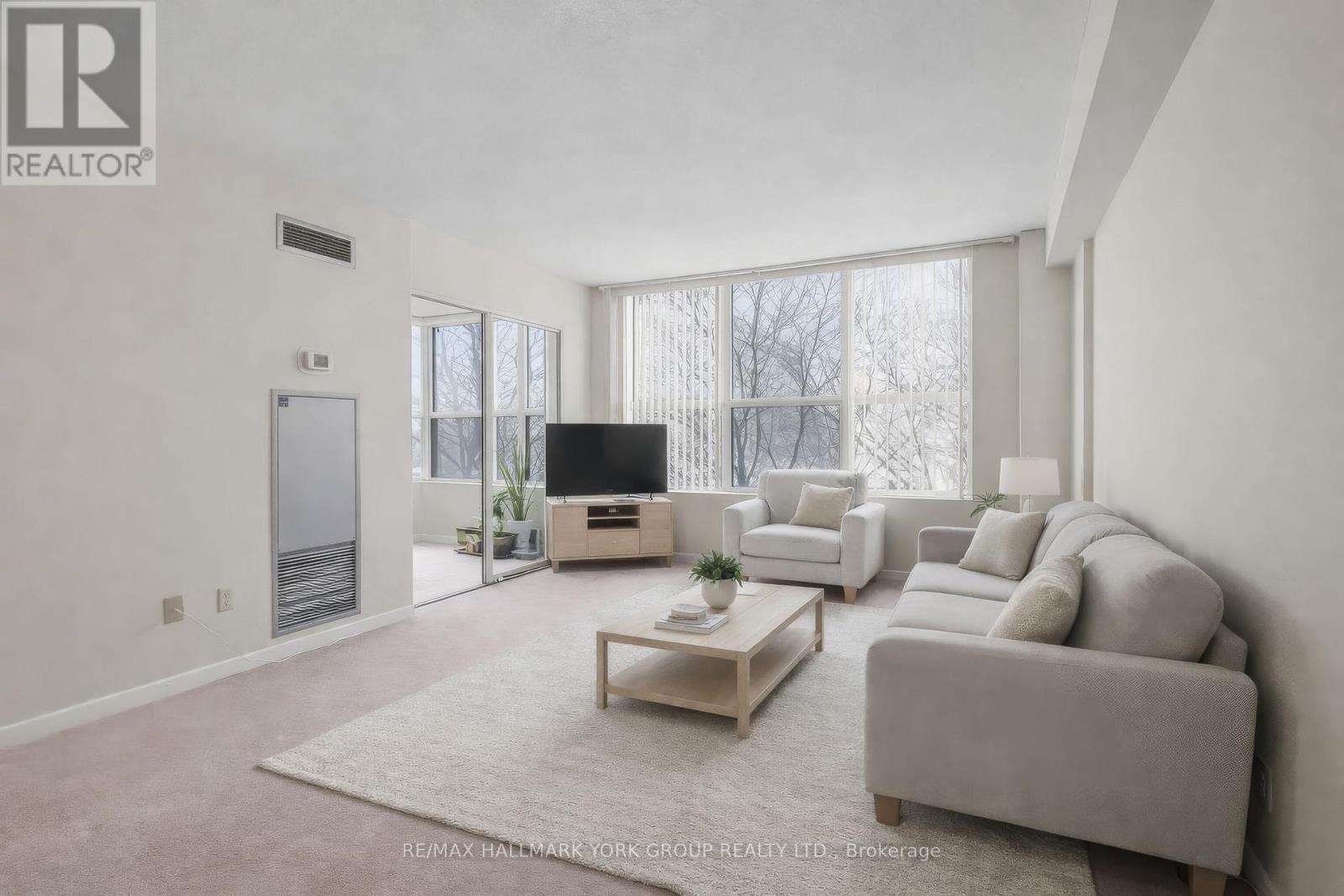 Apartment at 604 - 250 DAVIS DRIVE, Newmarket