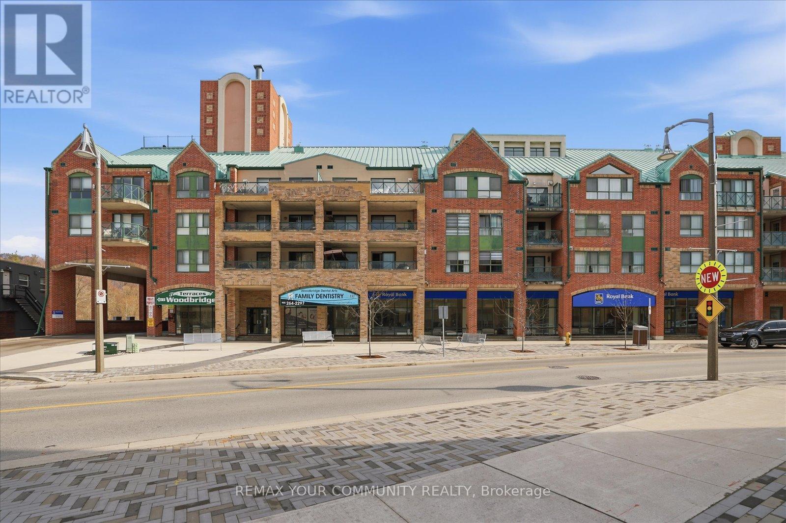 Apartment at 313 - 121 WOODBRIDGE AVENUE, Vaughan (West Woodbridge)