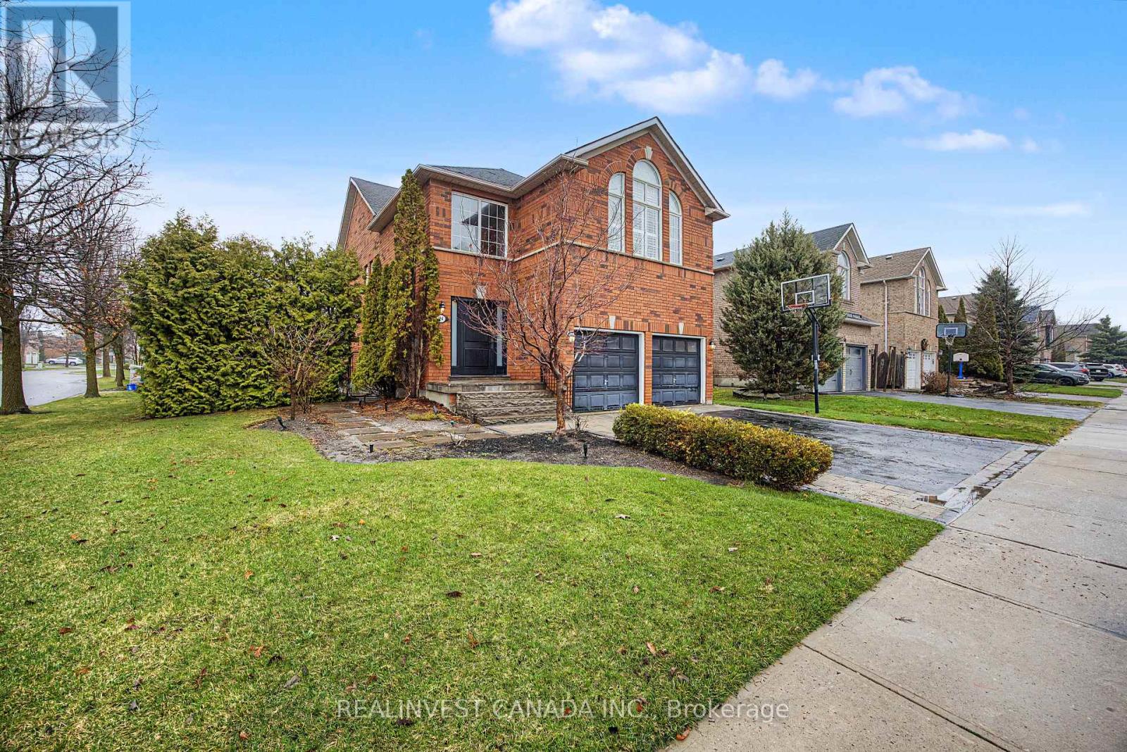 Detached at 84 WORTHINGTON AVENUE, Richmond Hill (Oak Ridges Lake Wilcox)