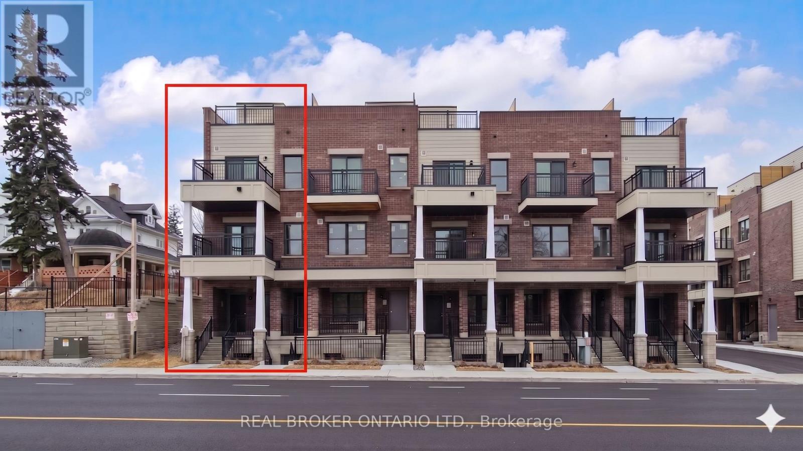 Townhouse at 216 - 15100 YONGE STREET N, Aurora (Aurora Village)