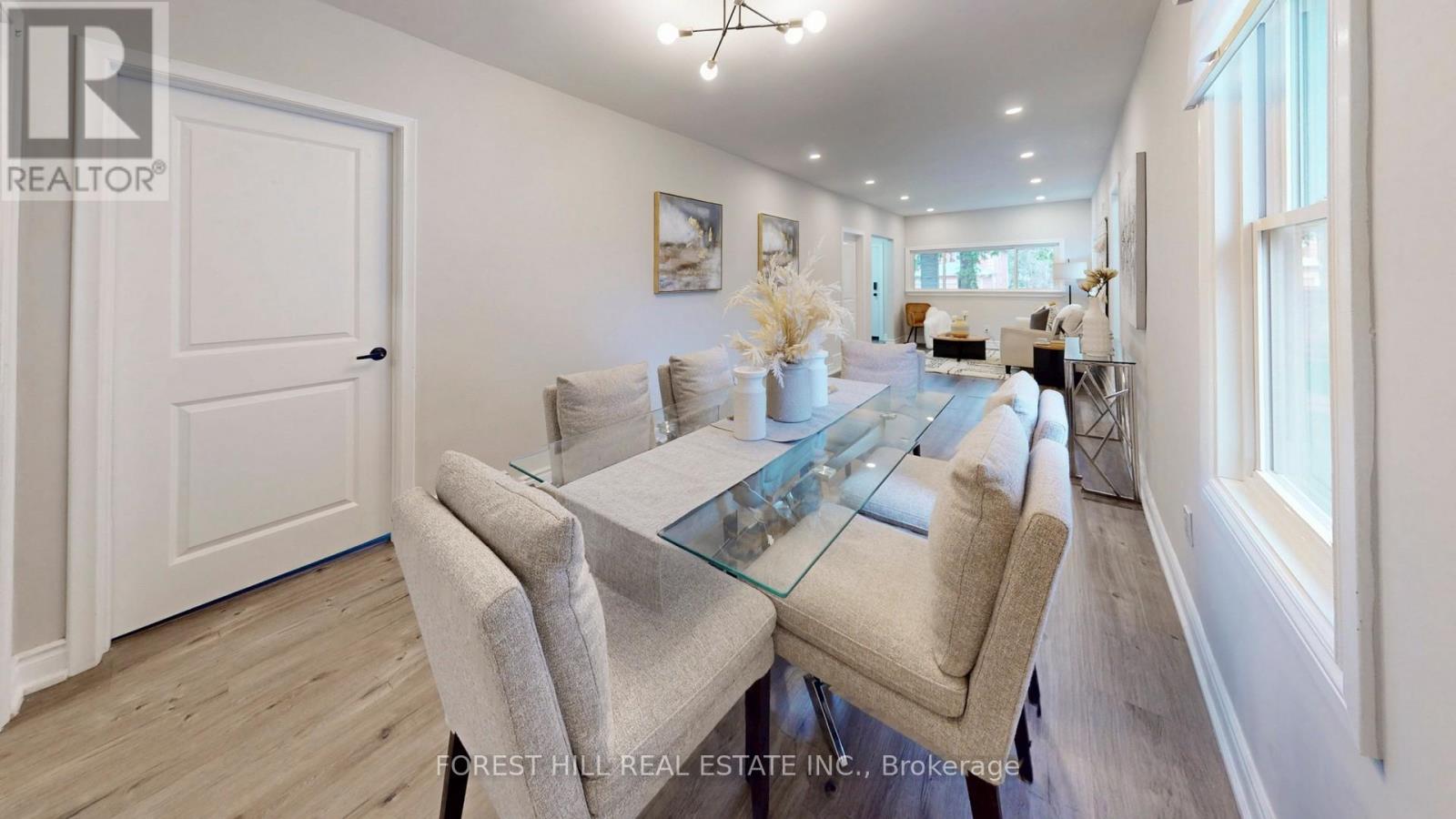 Detached at 54 VINCENT STREET, Newmarket