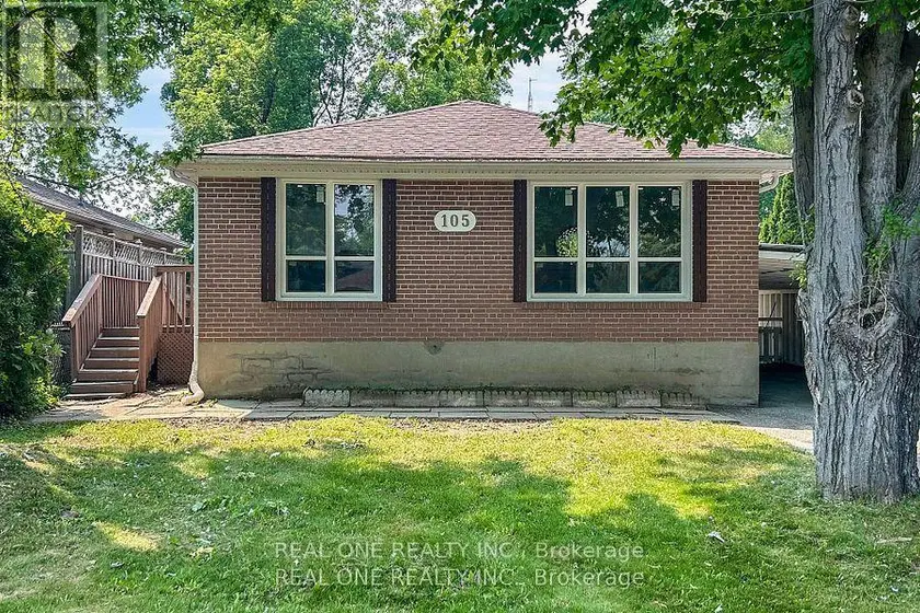 Detached at 105 ( MAIN ) AURORA HEIGHTS DRIVE, Aurora