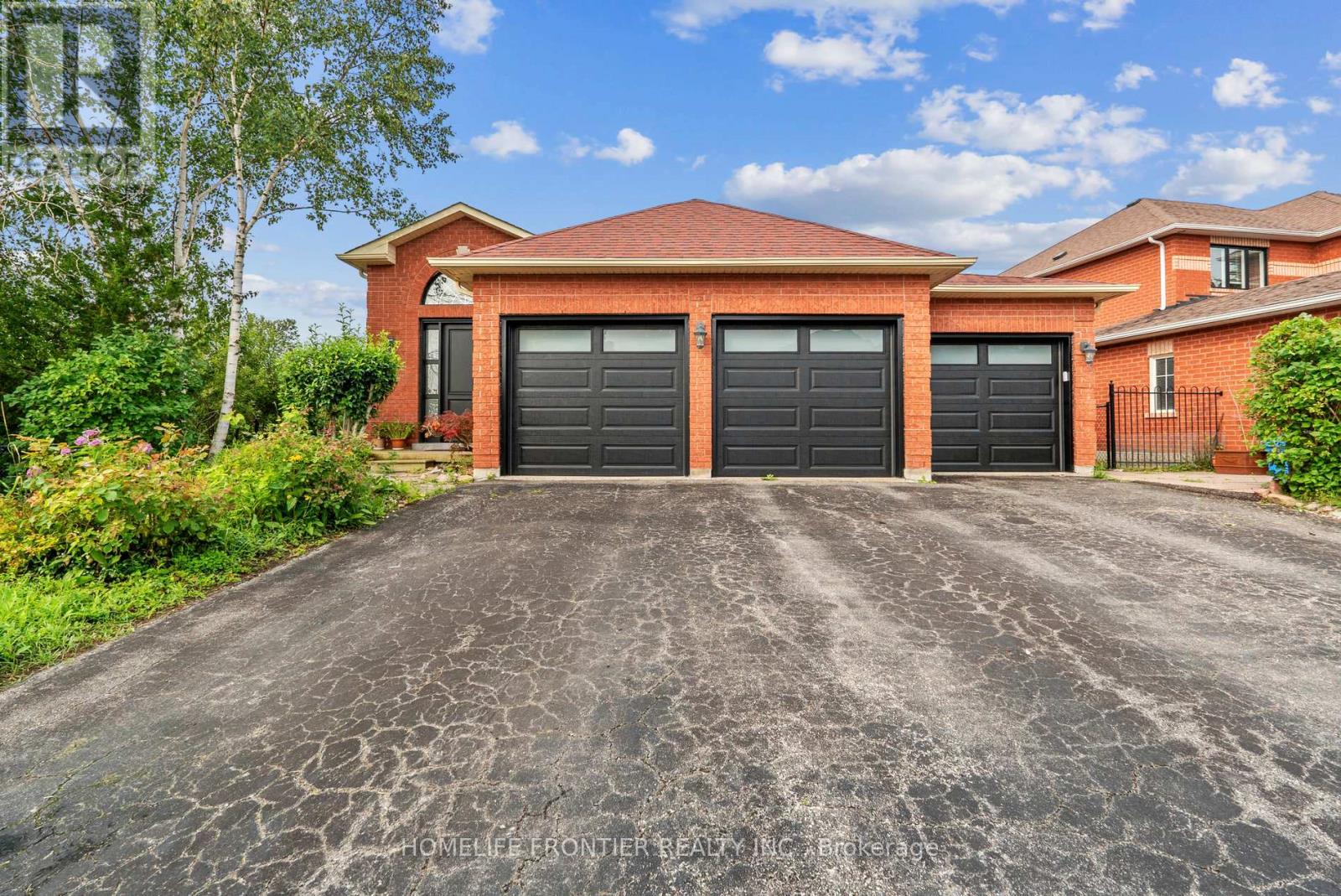 Detached at 1906 WEBSTER BOULEVARD W, Innisfil (Alcona)