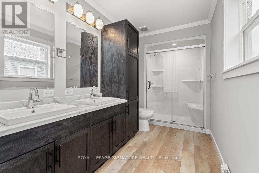 Detached at 18 BRIAR WOOD PLACE, Innisfil