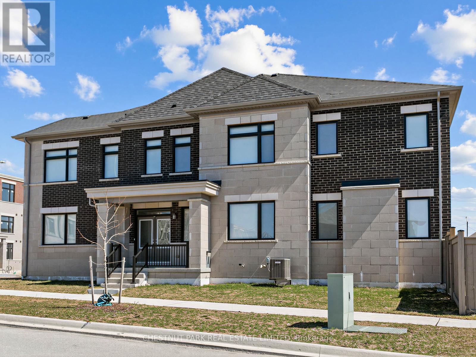 Townhouse at 41 ROBERT EATON AVENUE, Markham (Middlefield)