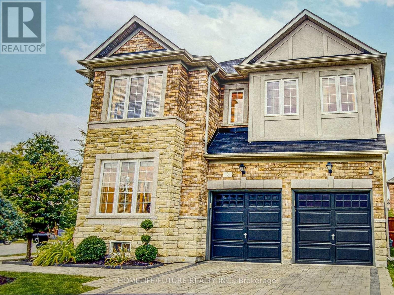 Detached at 3 CABIN TRAIL CRESCENT, Whitchurch-Stouffville (Stouffville)