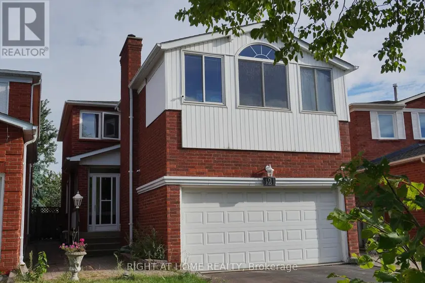 Detached at LOWER - 121 BADESSA CIRCLE, Vaughan