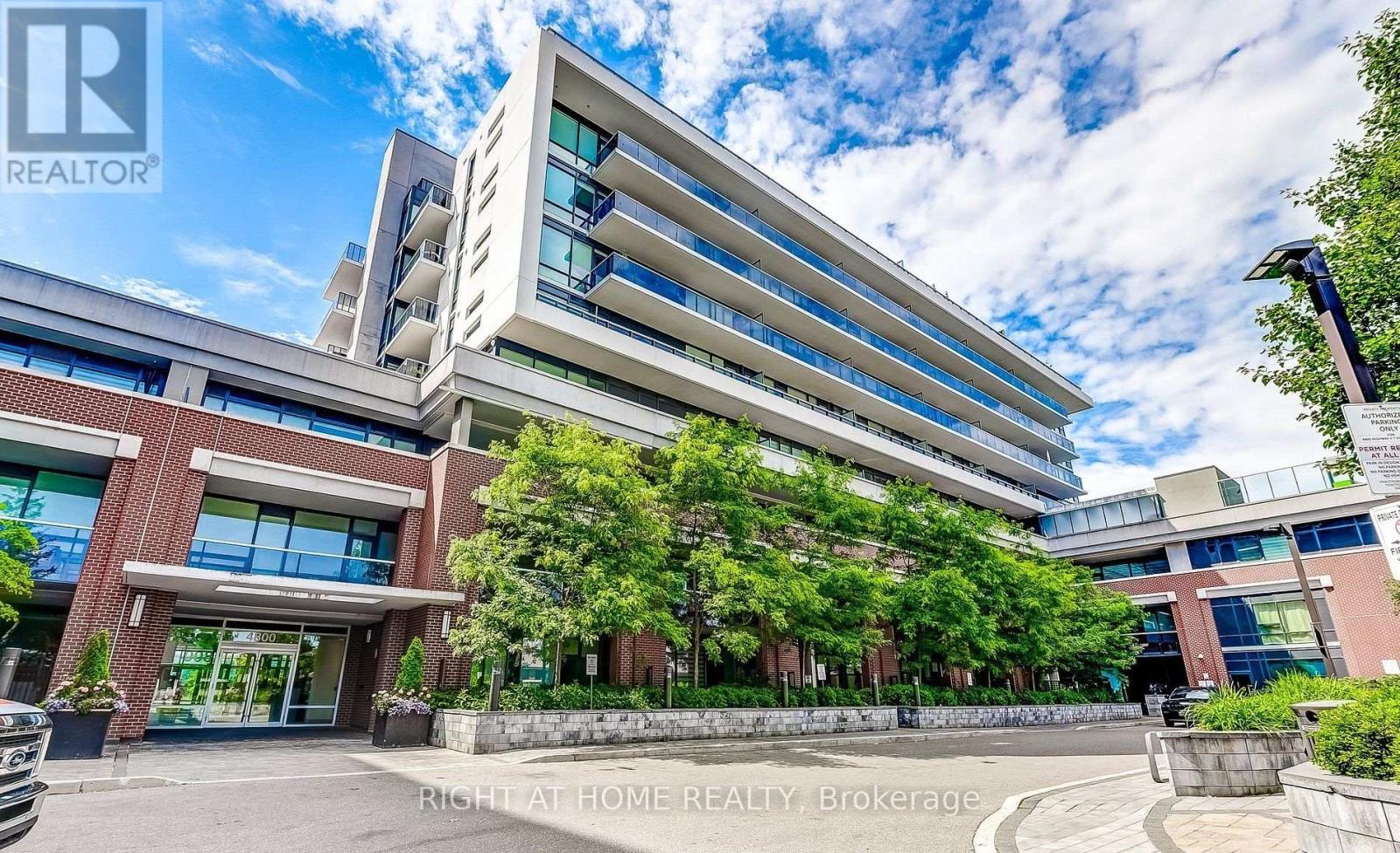 Apartment at 103 - 4800 HIGHWAY 7, Vaughan (East Woodbridge)