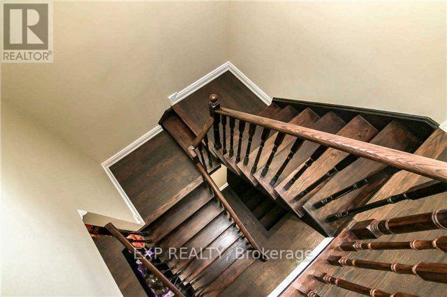 Semi-Detached/Link at 108 HOLLYWOOD HILL CIRCLE, Vaughan