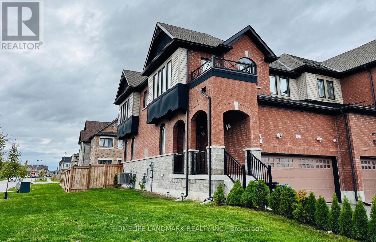Townhouse at 43 LORNE THOMAS PLACE LORNE THOMAS PLACE, New Tecumseth