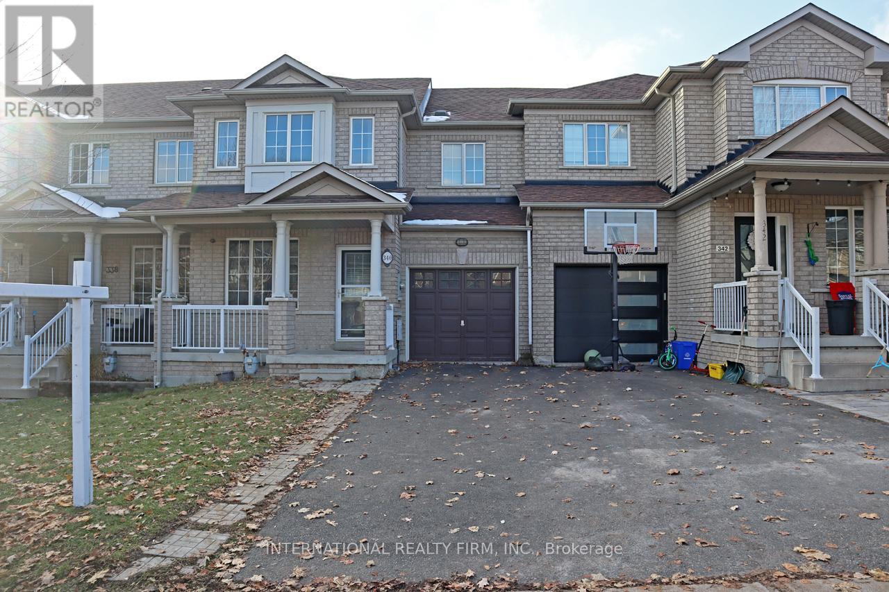 Townhouse at 340 FLAGSTONE WAY, Newmarket (Woodland Hill)