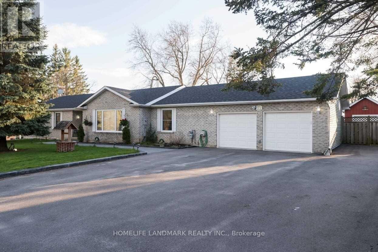 Detached at 32 ELMVALE BOULEVARD, Whitchurch-Stouffville