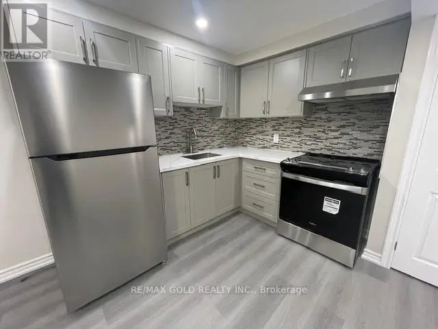 Townhouse at MAIN FLOOR PLUS BASEMENT - 48 ANDRESS WAY, Markham